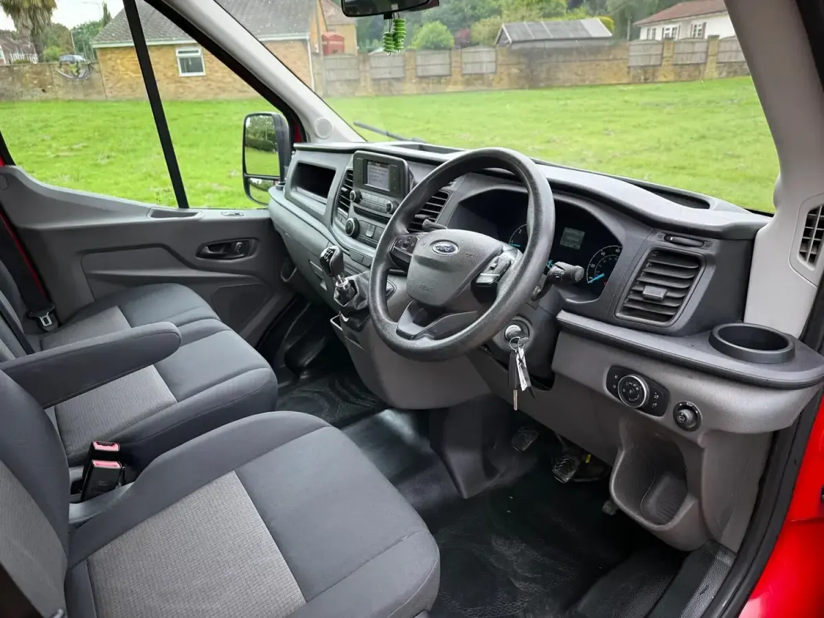 Used Ford Transit S 130 HP (95 kW) 2022 Red Cabriolet