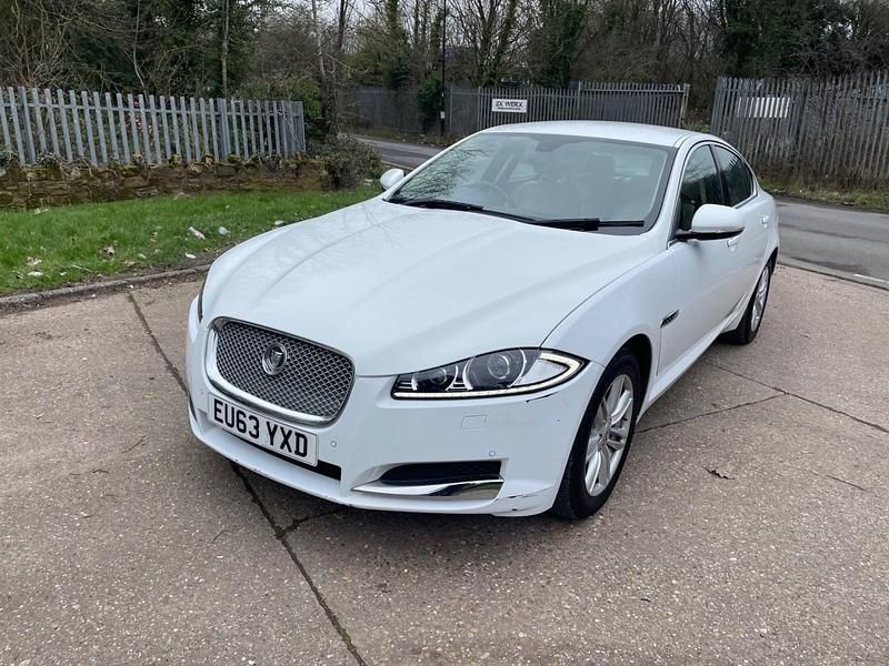 Used Jaguar XF Luxury 2013 White Sedan