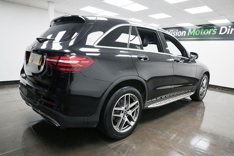 Usado Mercedes GLC250 AMG line 2017 Preto Carrinha