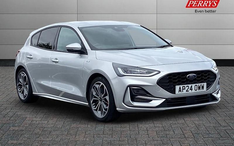 Used 2024 Ford Focus ST-Line X Hatchback | £22,299 (A bit pricey) - Image 1/4