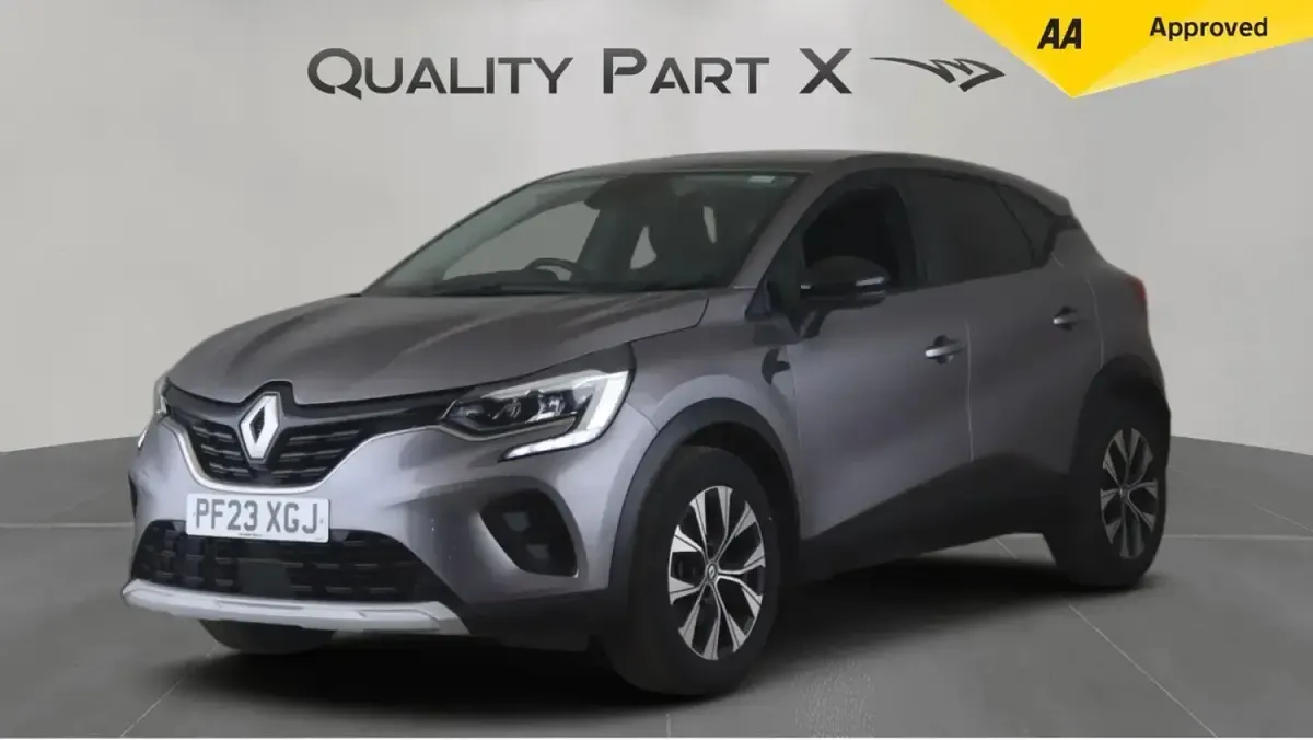 Used Renault Captur Evolution 143 HP (105 kW) 2023 Grey SUV