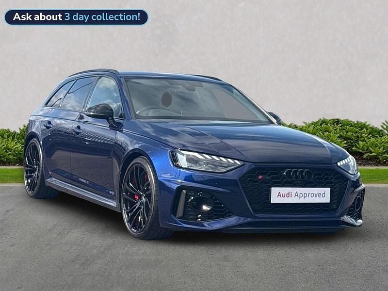 Blue Used 2022 Audi RS4 Design Estate | £62,382 (Fair price) - Image 1/4