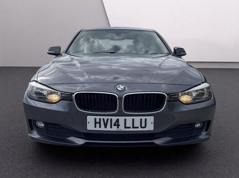 Begagnad BMW 320 Efficient Dynamics 2014 Grå Sedan