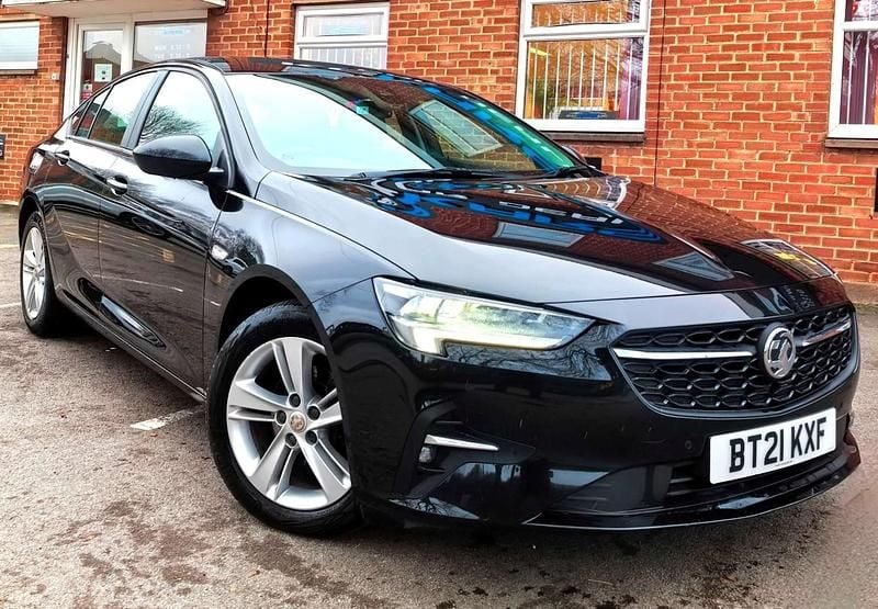 Used Vauxhall Insignia Sport 122 HP (89 kW) 2021 Black Hatchback