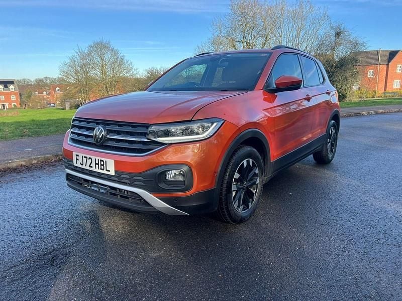 Used VW T-Cross SEL 110 HP (80 kW) 2025 Orange SUV