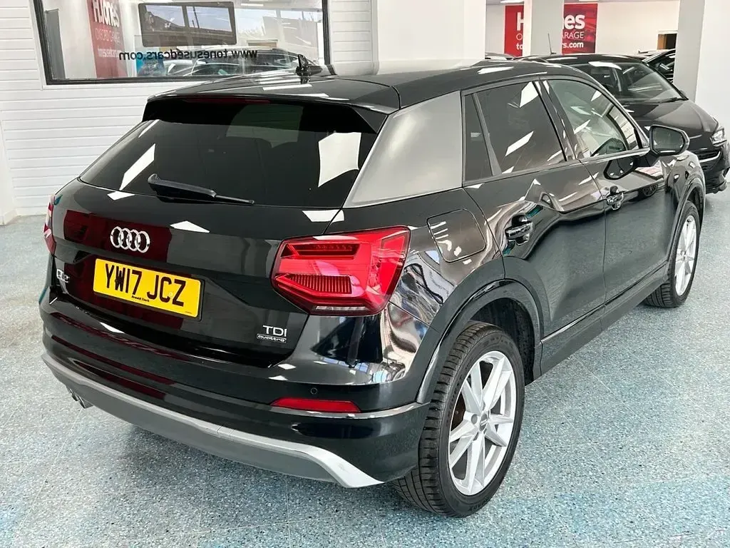 Used Audi Q2 S-Line 150 HP (110 kW) 2017 Black SUV