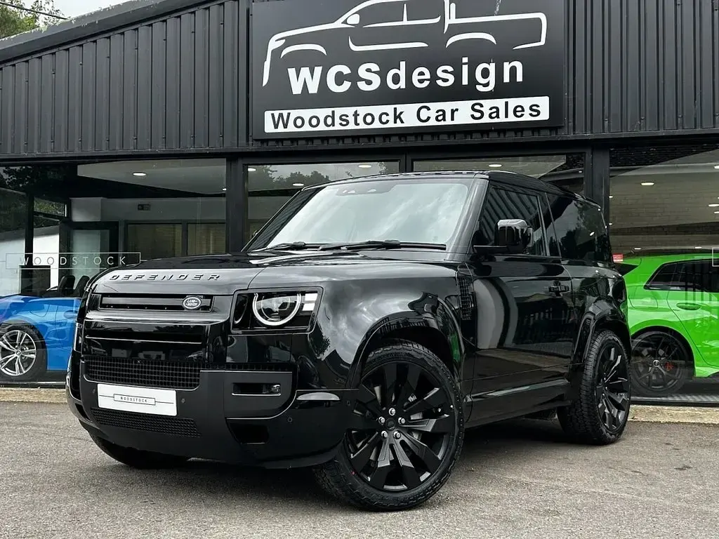 New Land Rover Defender HSE Dynamic 2026 Black SUV