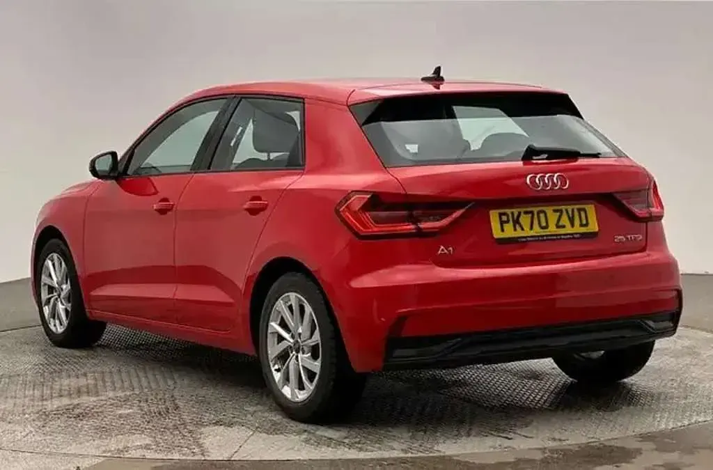 Used Audi A1 Sport 94 HP (69 kW) 2020 Red SUV