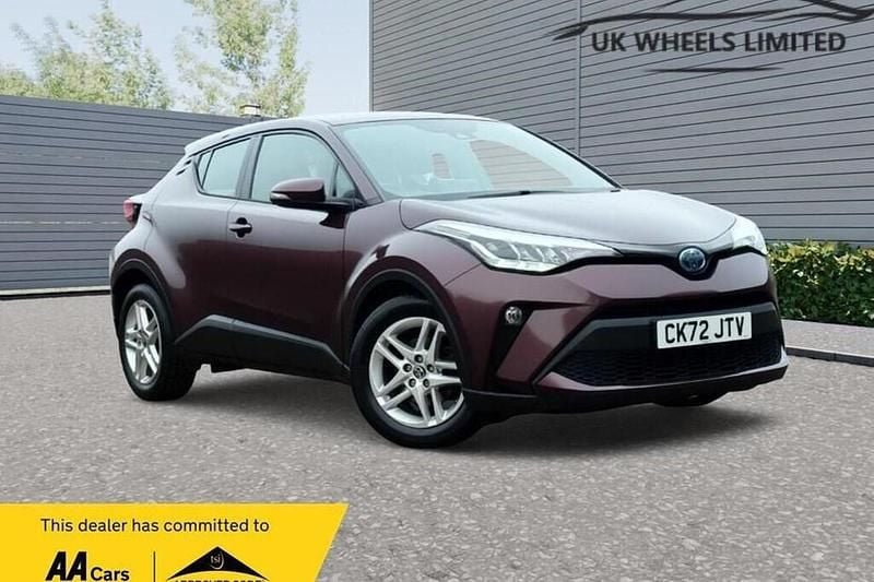 Used Toyota C-HR 122 HP (89 kW) 2022 Mauve/purple SUV