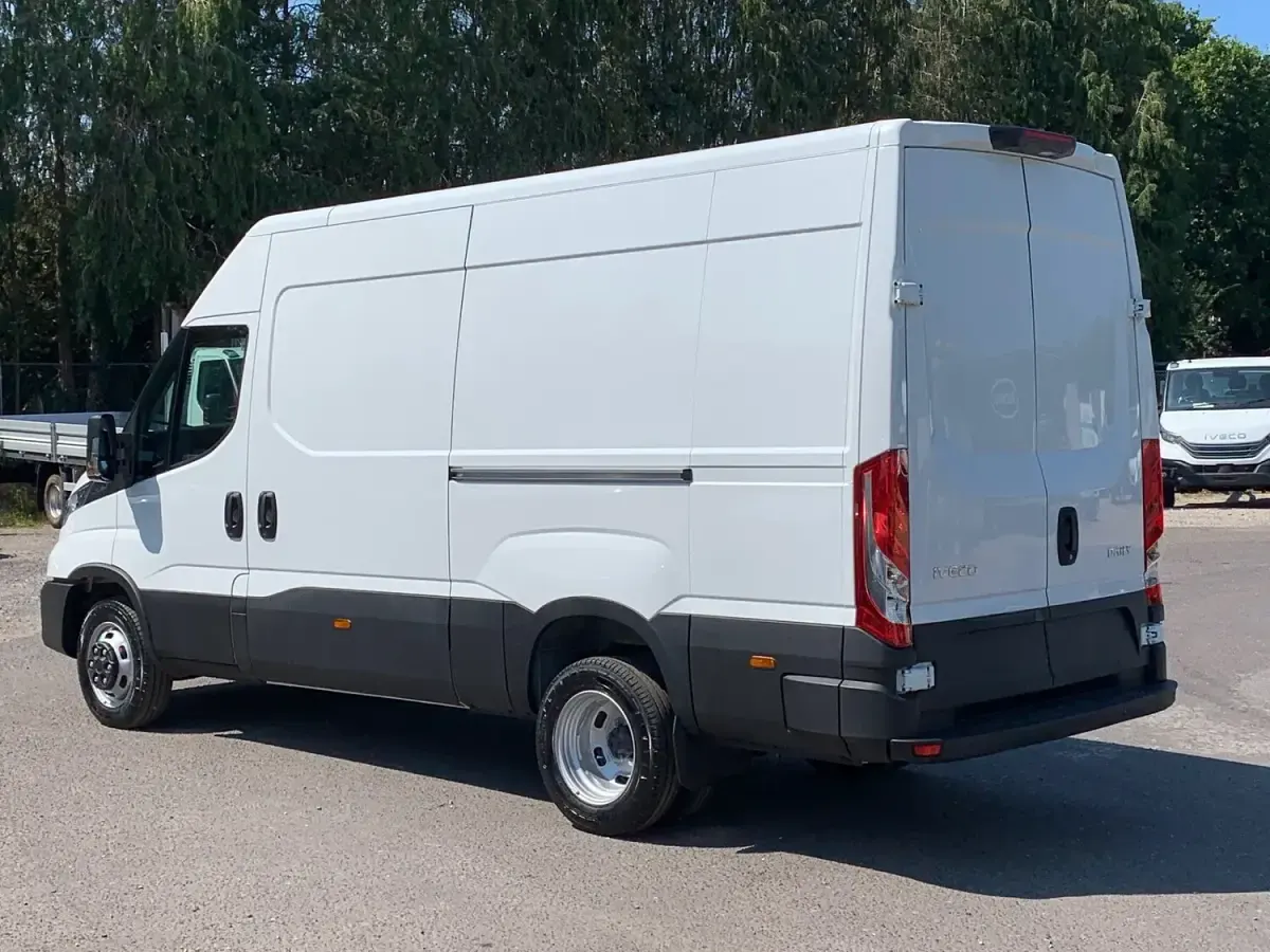New Iveco Daily 160 HP (117 kW) 2026 White Van
