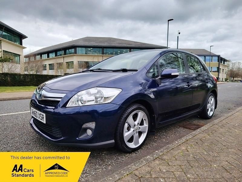 Used Toyota Auris 136 HP (100 kW) 2010 Blue Hatchback