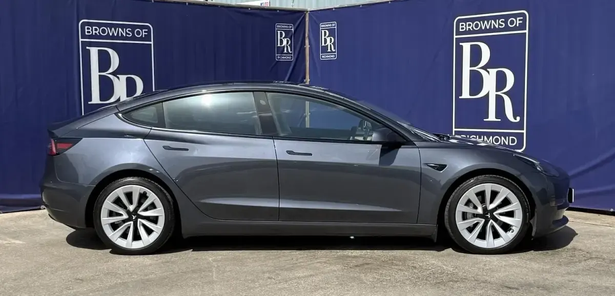 Used Tesla Model 3 Long Range AWD 75 kW (102 HP) 2021 Grey Sedan