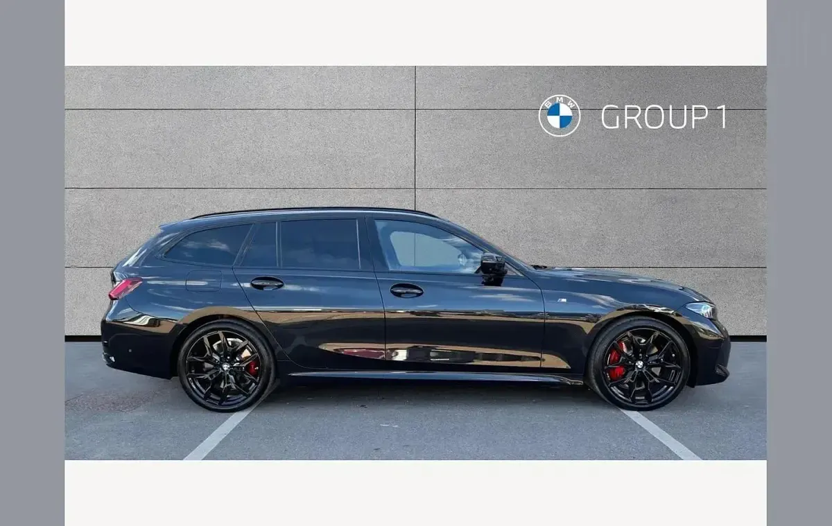 Used BMW 502 M Sport 386 HP (283 kW) 2026 Black Estate