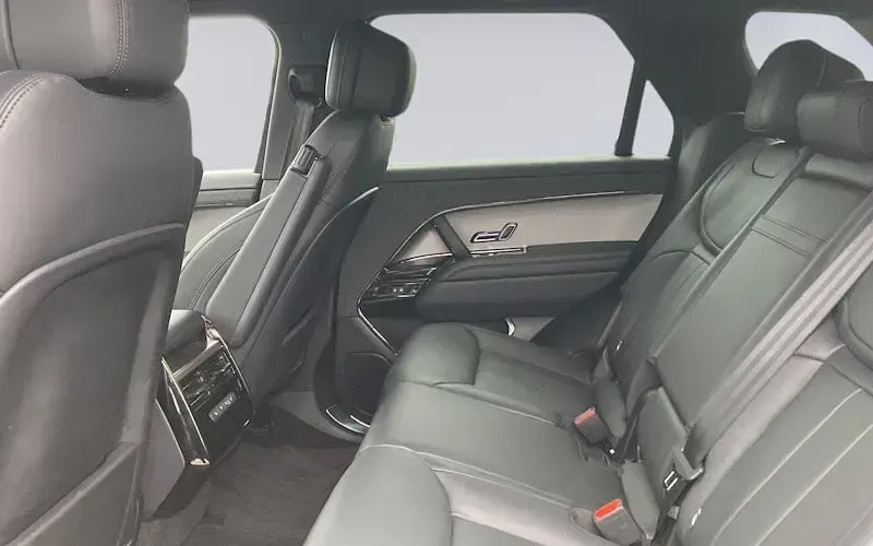 Used Land Rover Range Rover Sport 249 HP (183 kW) 2025 Blue SUV