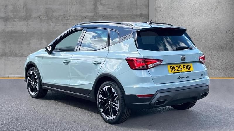 Used Seat Arona FR Sport 115 HP (84 kW) 2026 Oniric grey SUV