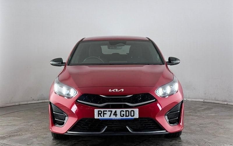 Used Kia Ceed GT-Line 140 HP (102 kW) 2024 Red Hatchback