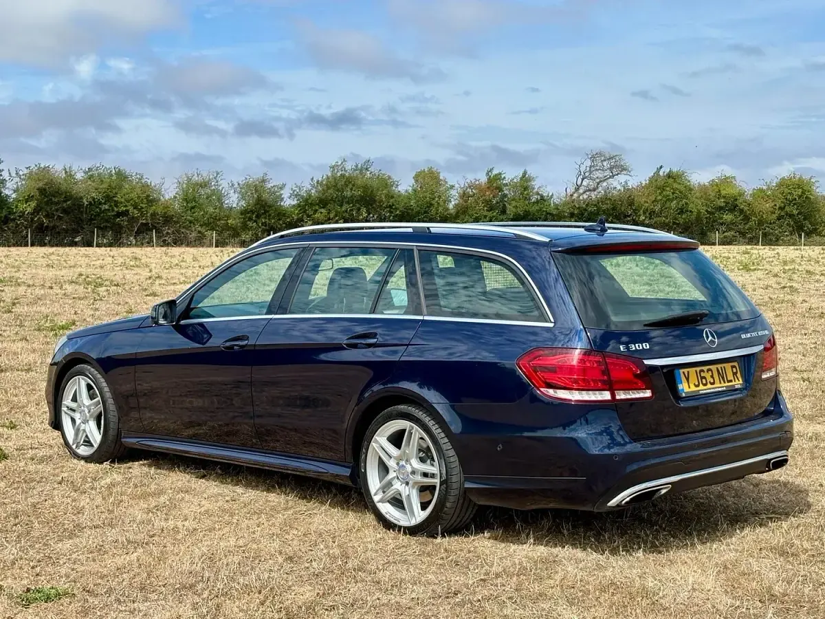 Used Mercedes E300 AMG 2013 Blue Estate