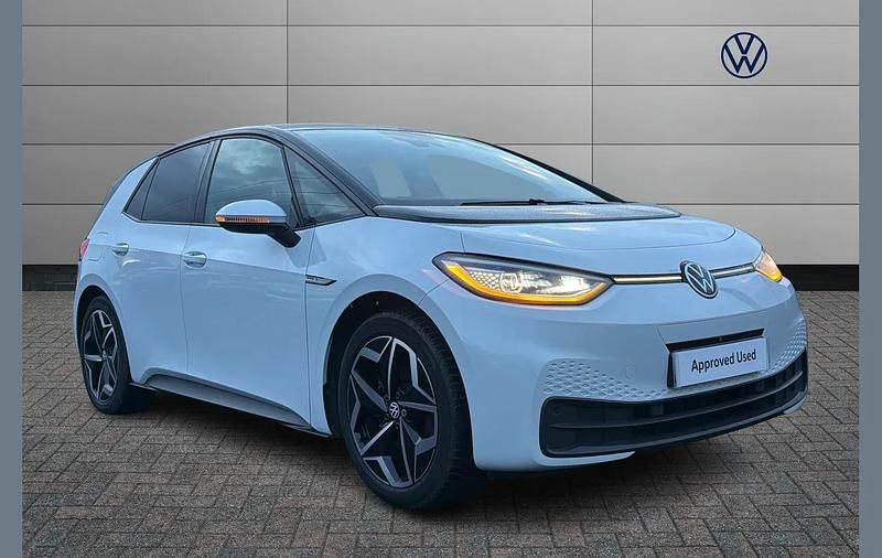 Used VW ID.3 Pro 150 kW (204 HP) 2022 White Hatchback