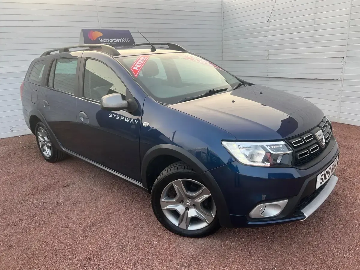 Used Dacia Logan MCV Comfort 90 HP (66 kW) 2019 Blue Estate