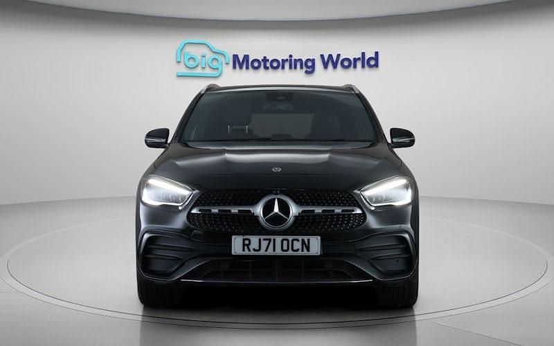 Used Mercedes GLA250 Premium Plus 259 HP (190 kW) 2022 Black SUV