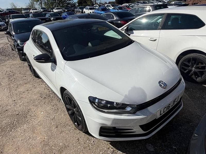 Used VW Scirocco Black Edition 180 HP (132 kW) 2016 White Coupe