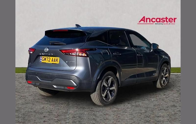 Used Nissan Qashqai N-Connecta 190 HP (139 kW) 2022 Grey SUV