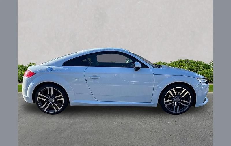 Used Audi TT Sport 194 HP (142 kW) 2022 White Coupe