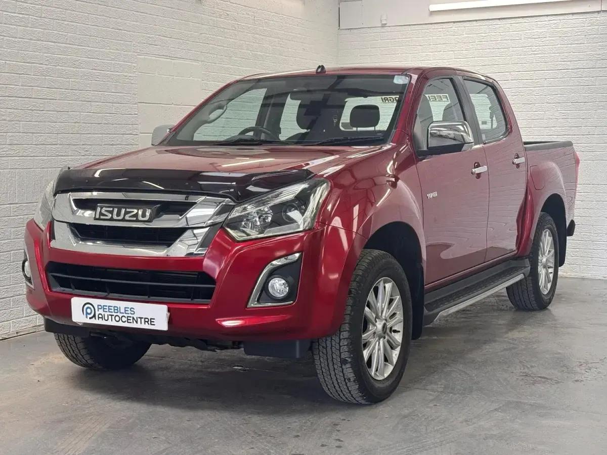 Używany Isuzu D-Max 2020 Czerwony Pickup