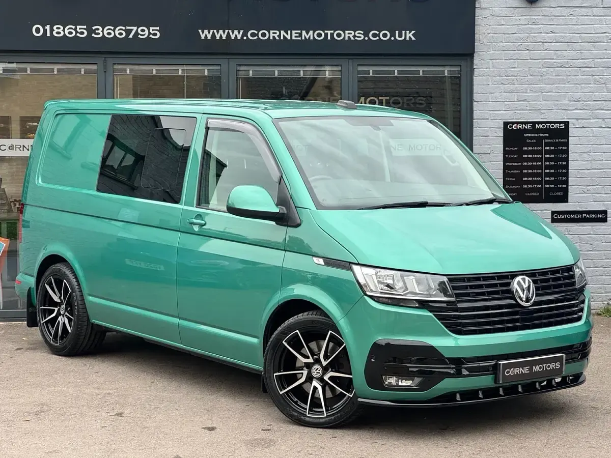Used VW T6.1 Highline 150 HP (110 kW) 2021 Green Van