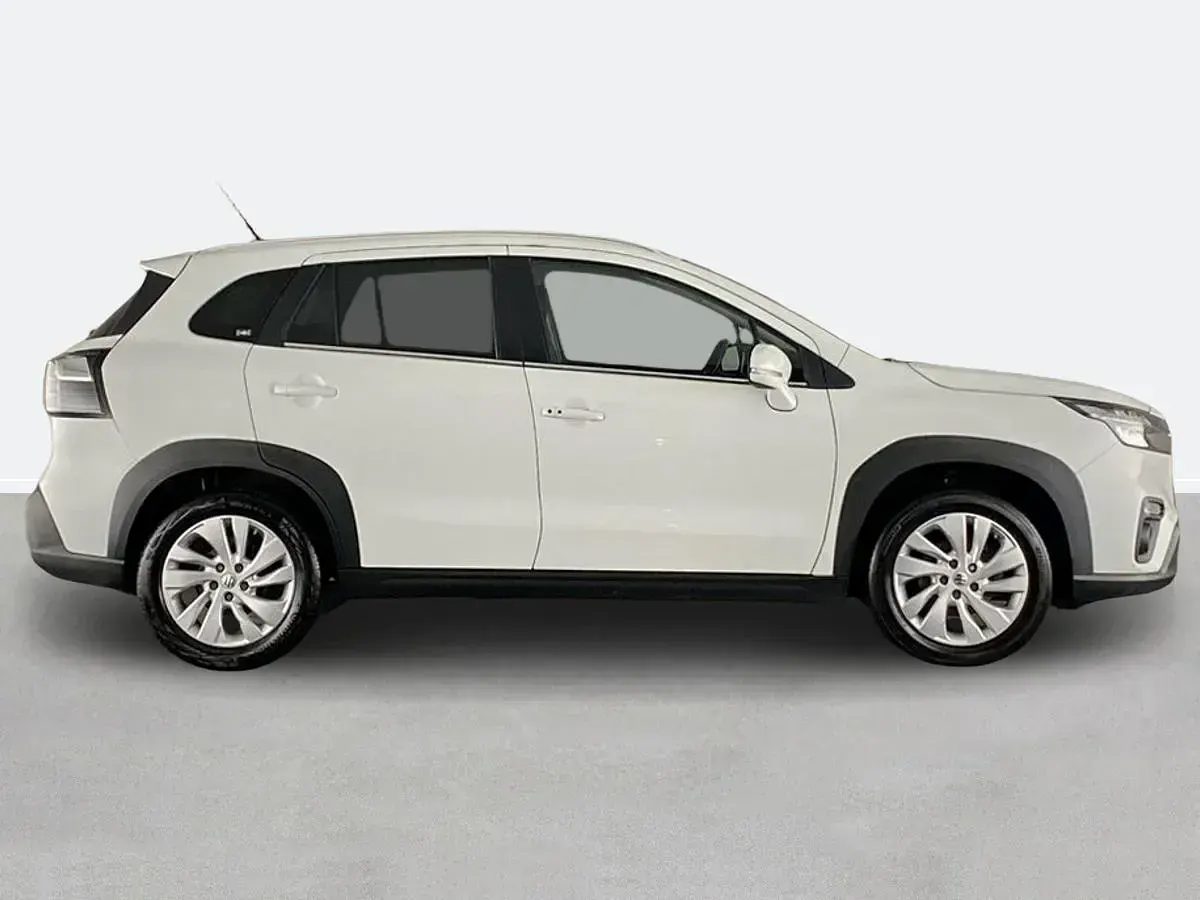 Used Suzuki SX4 2023 White Hatchback