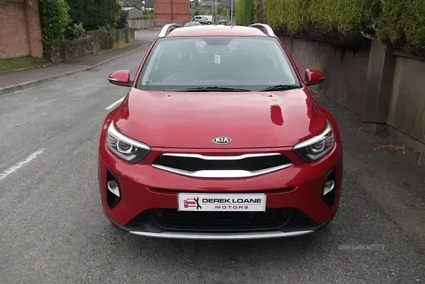 Used Kia Stonic 108 HP (79 kW) 2018 Red SUV