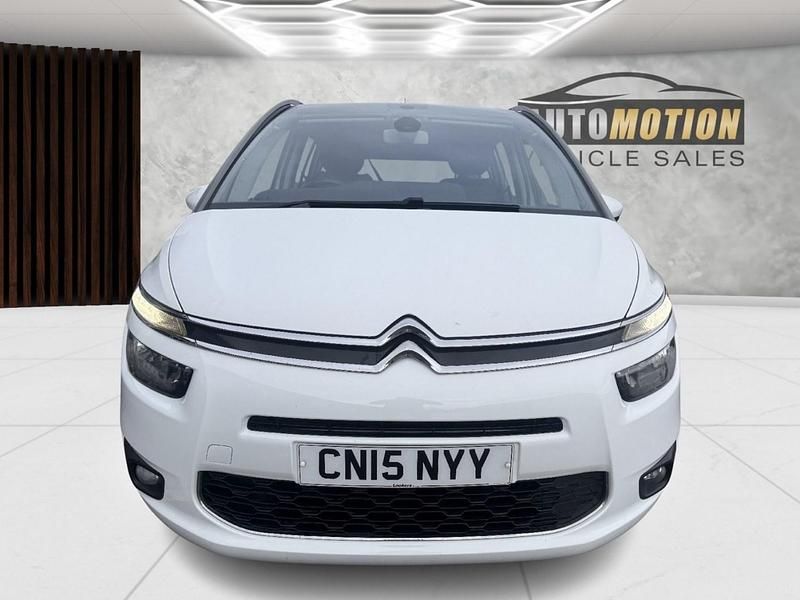 Used Citroën Grand C4 Picasso Exclusive 115 HP (84 kW) 2015 White MPV