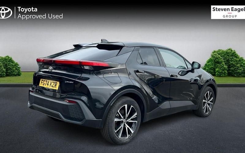 Used Toyota C-HR Design 223 HP (164 kW) 2026 SUV