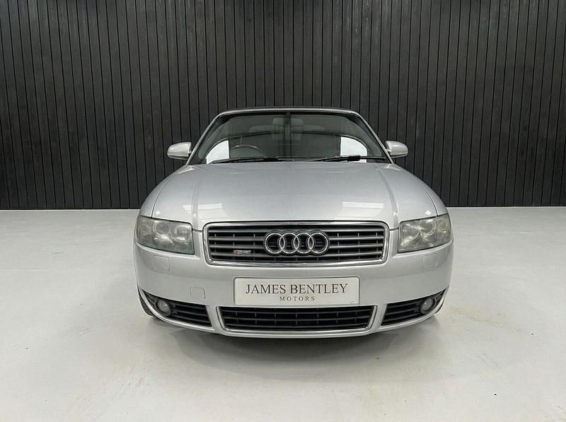 Used Audi A4 Cabriolet Sport 220 HP (161 kW) 2004 Silver Cabriolet
