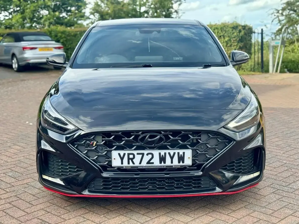 Used Hyundai i30 350 HP (257 kW) 2022 Black Hatchback
