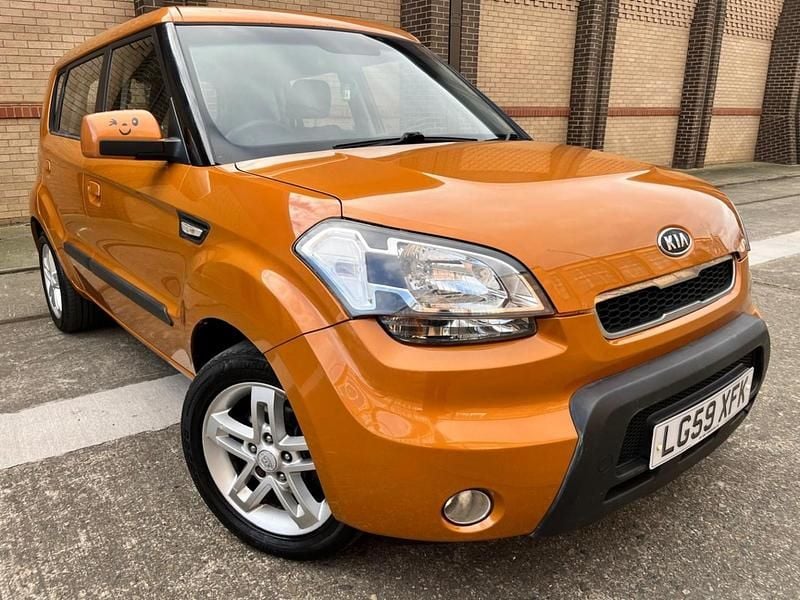 Used Kia Soul 124 HP (91 kW) 2009 Orange SUV