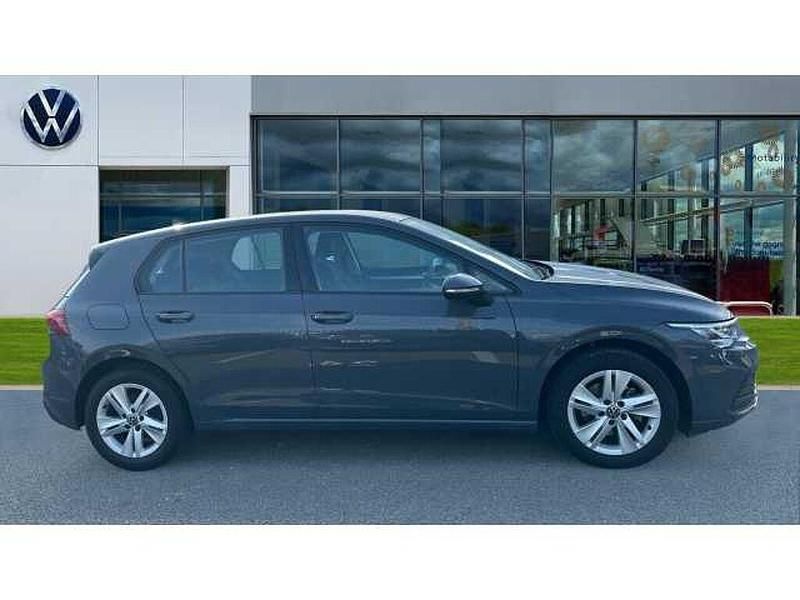Used VW Golf VIII 130 HP (95 kW) 2020