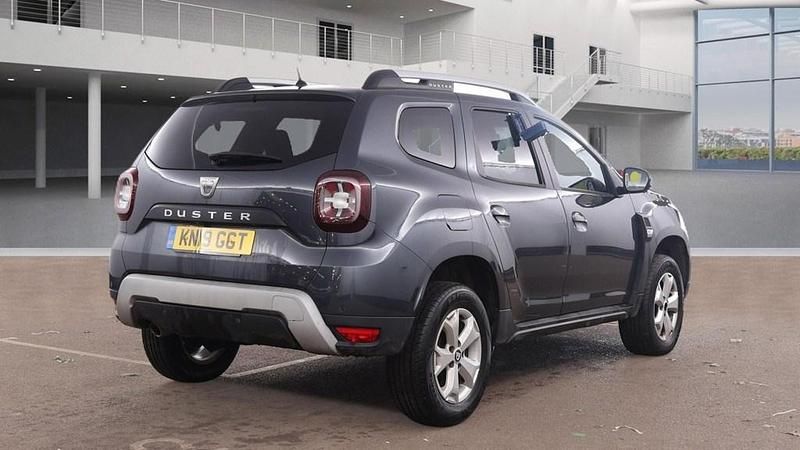 Begagnad Dacia Duster Comfort 2019 Grå SUV