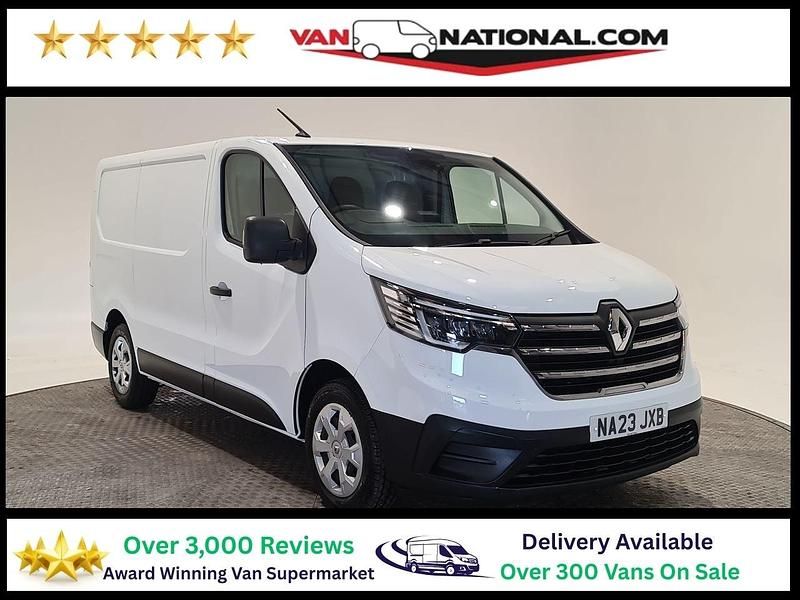 Used Renault Trafic Business 130 HP (95 kW) 2023 White MPV