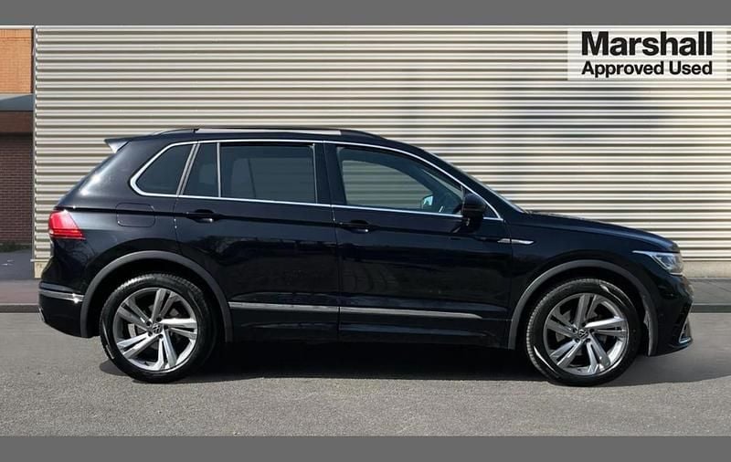 Used VW Tiguan R-line Edition 150 HP (110 kW) 2024 Black SUV
