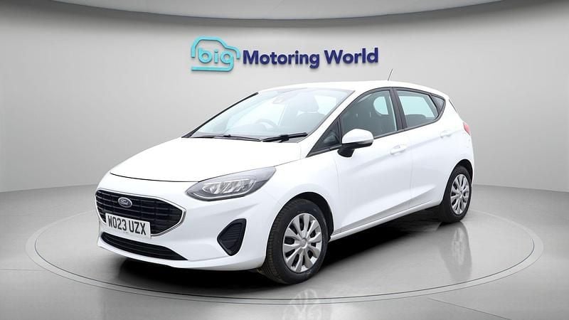 Used Ford Fiesta Trend 75 HP (55 kW) 2023 White Hatchback