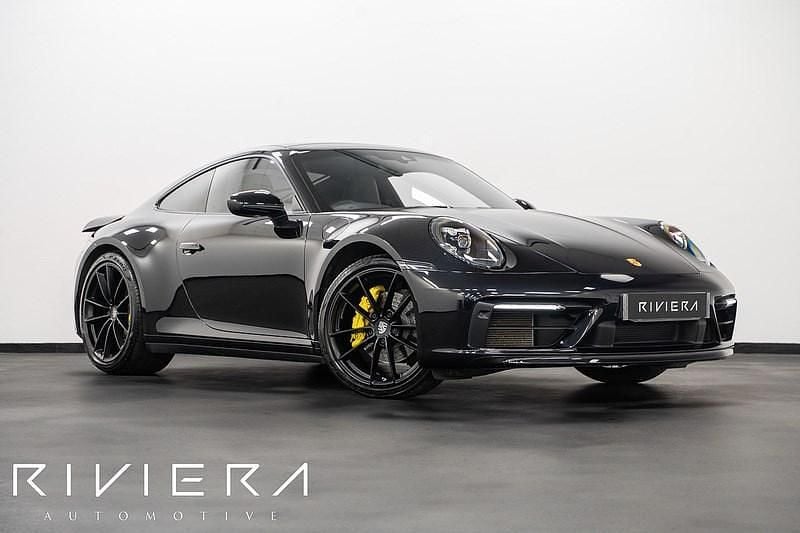 Black Used 2019 Porsche 911 Carrera Coupe | £76,995 (Expensive) - Image 1/4