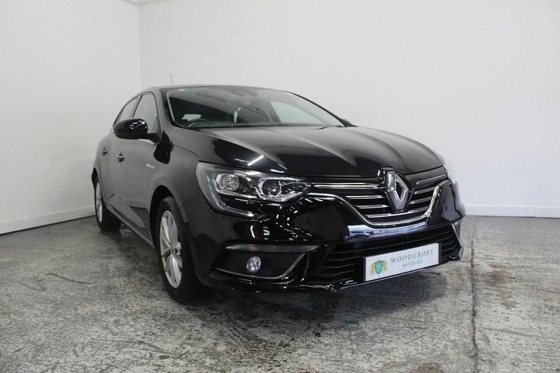 Black Used 2016 Renault Mégane IV Dynamique Hatchback | £6,495 (Fair price) - Image 1/3
