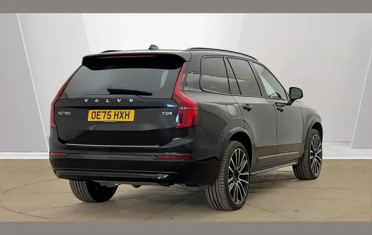 Used Volvo XC90 Ultra 455 HP (334 kW) 2025 Black SUV