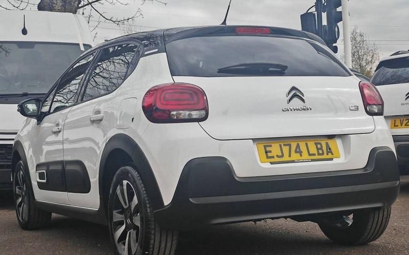 Used Citroën C3 PureTech 83 HP (61 kW) 2024 Hatchback
