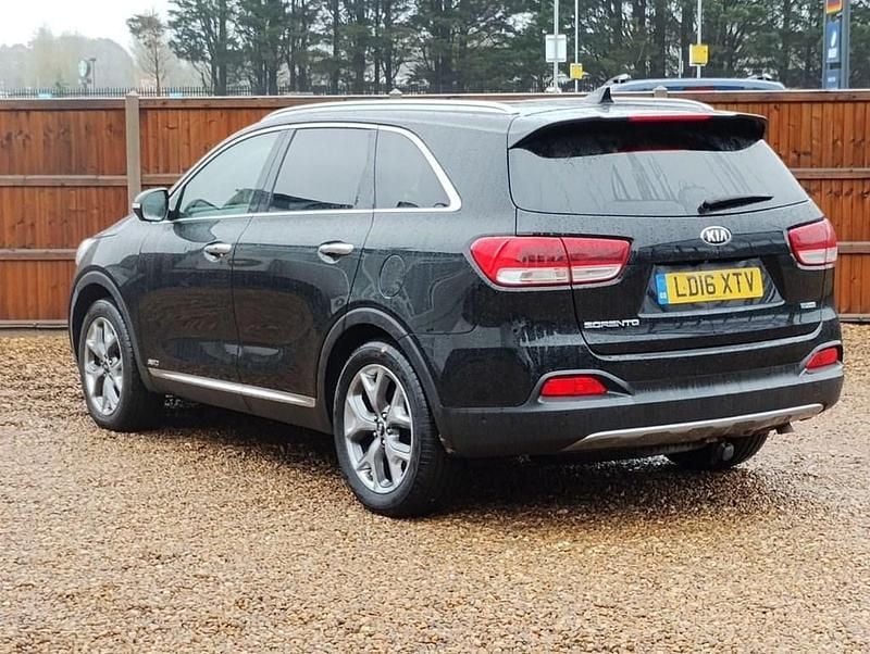 Used Kia Sorento 197 HP (144 kW) 2016 Black SUV