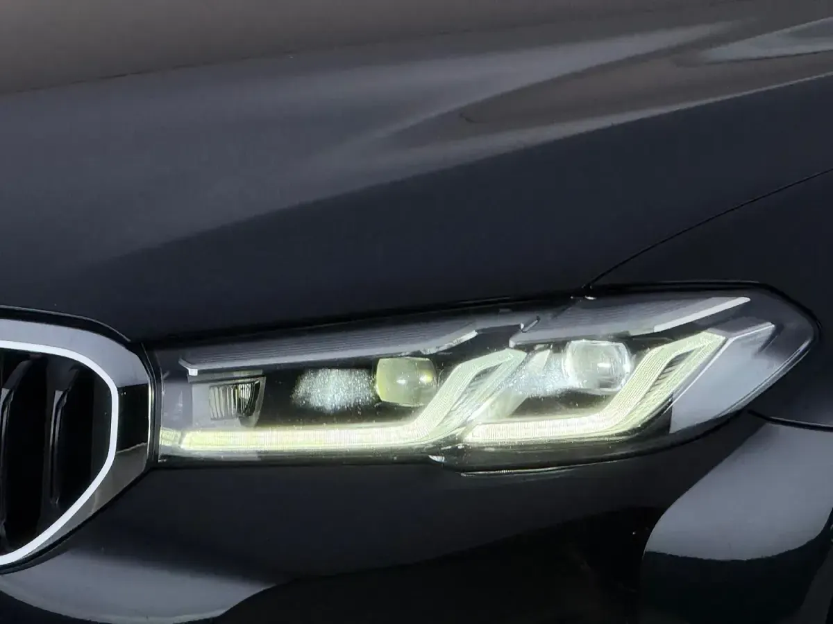 Used BMW 520 2020 Black Sedan