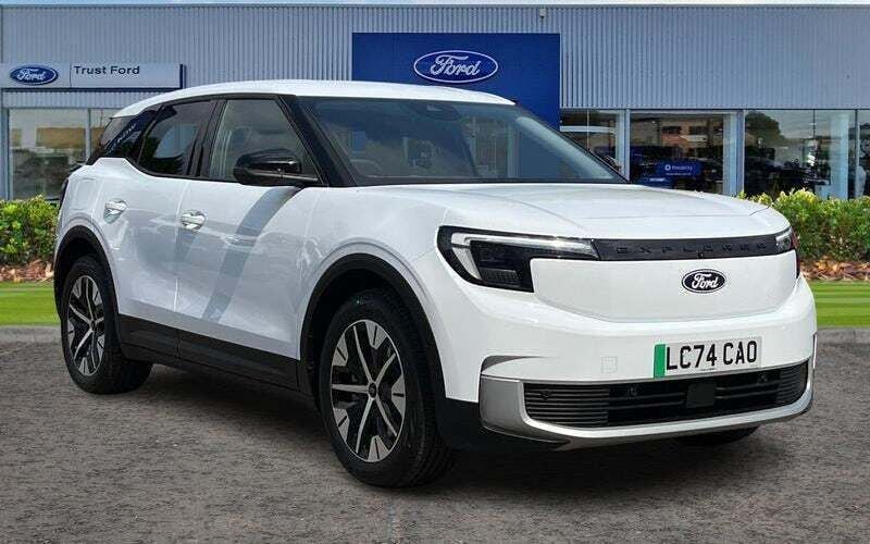 Used 2025 Ford Explorer Select SUV | £30,484 (Super price) - Image 1/4
