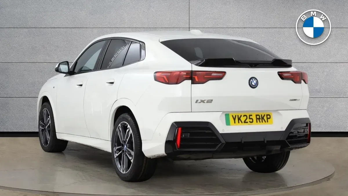 Used BMW iX2 M Sport 147 kW (201 HP) 2025 White SUV