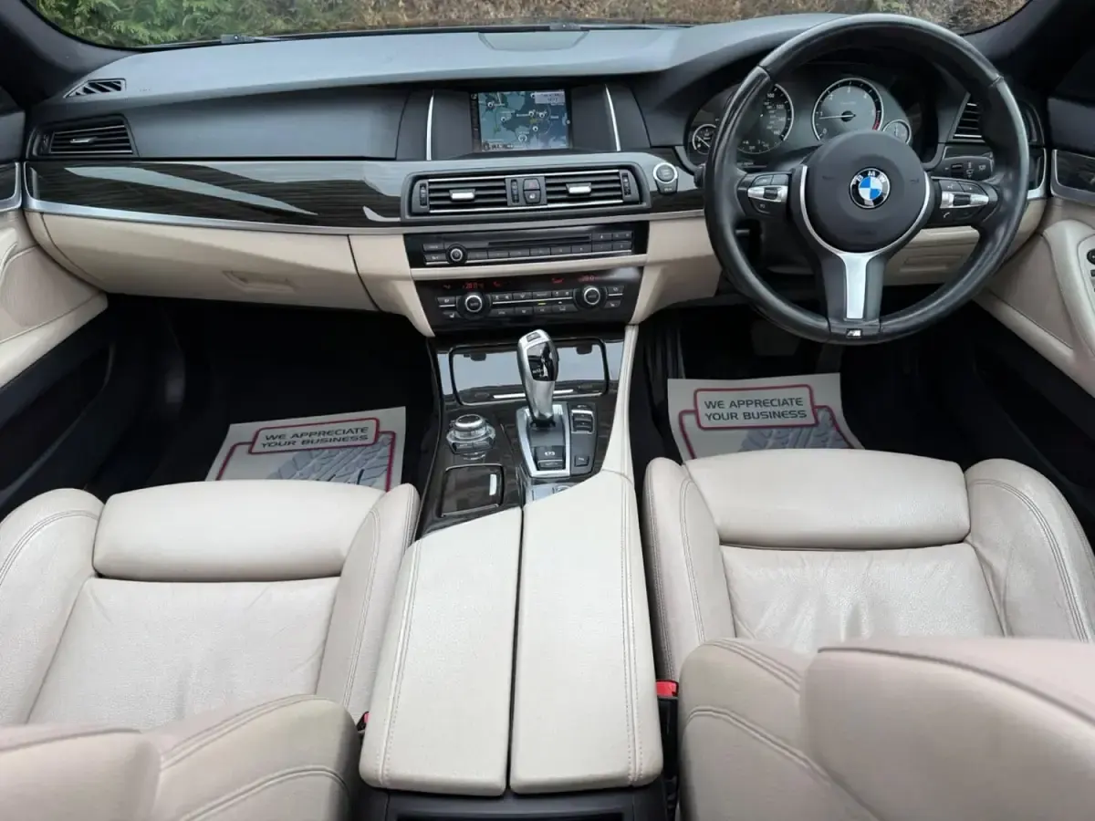 Usado BMW 525 M Sport 2015 Negro Familiar